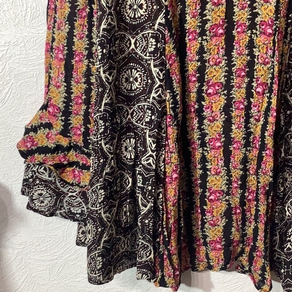 Free People - Sz M - Boho - 70’s - Dress / Tunic - tiered bell sleeves - Picture 6 of 11